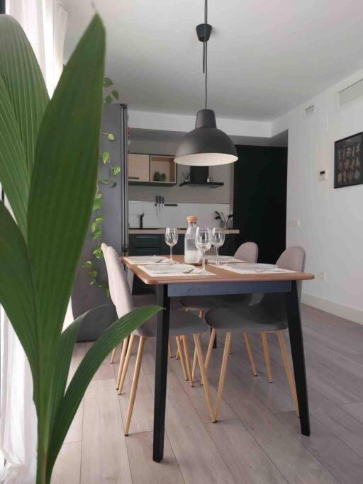 Cozy Apartment Малага Екстер'єр фото